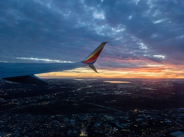 Hermosa Vista Aérea Atardecer Sobre Dallas Texas Noche Nublada —  Fotos de Stock