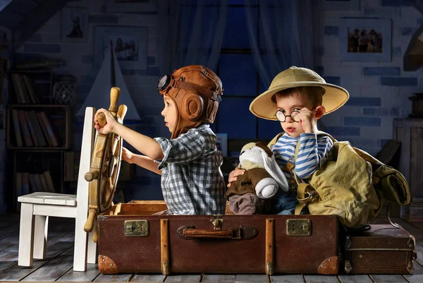 Two Boys Form Aircraft Pilot Traveler Playing Her Room — Stock Photo, Image