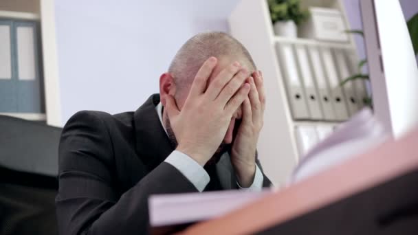 Стресс на рабочем месте — стоковое видео