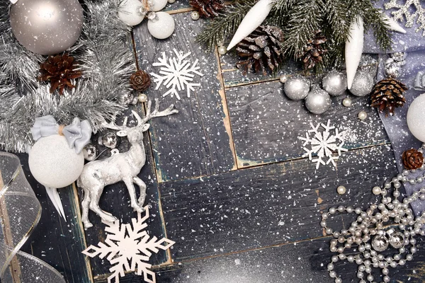 Noel arka plan ile bir kar tanesi