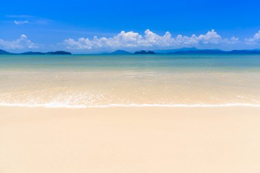 beyaz kum plaj tropikal adada