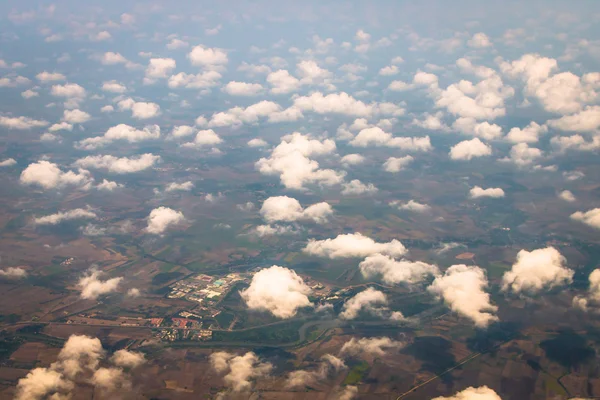 구름과 마을 조감도 — 스톡 사진