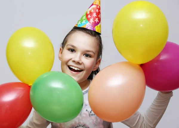 Menina bonito comemorar seu aniversário — Fotografia de Stock
