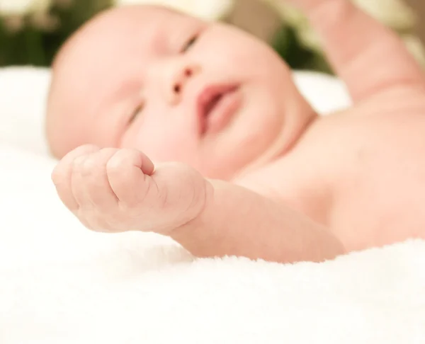 Roztomilé dítě novorozenec — Stock fotografie