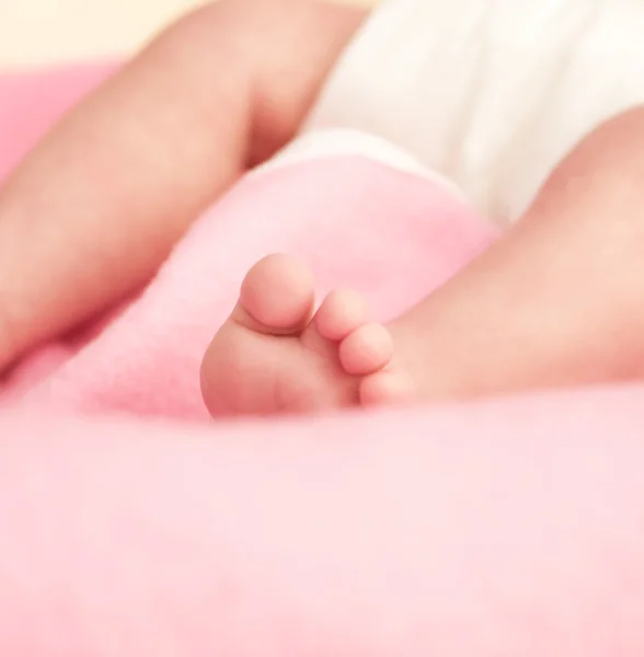 Søte nyfødte spedbarn – stockfoto