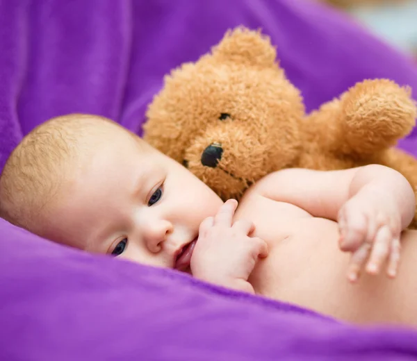 Entzückendes Baby — Stockfoto