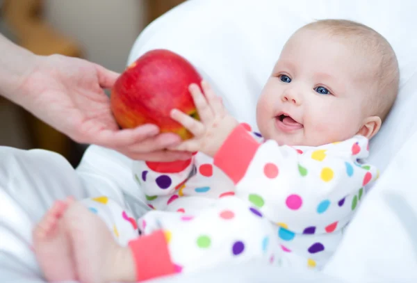 Adorable bebé. — Foto de Stock