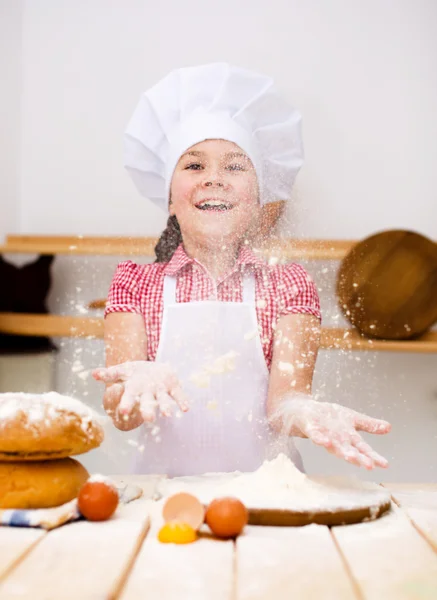 Girl making bread — Stock Photo, Image