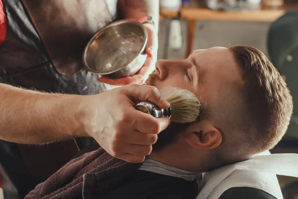 Bearded Man In Barbershop — Stock Photo, Image