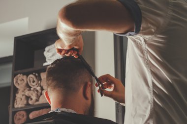 Berber Dükkanı sakallı adam