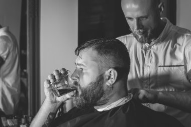 Berber Dükkanı sakallı adam