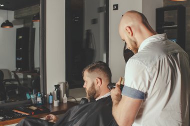 Berber Dükkanı sakallı adam