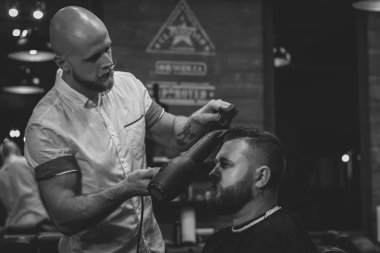 Berber Dükkanı sakallı adam