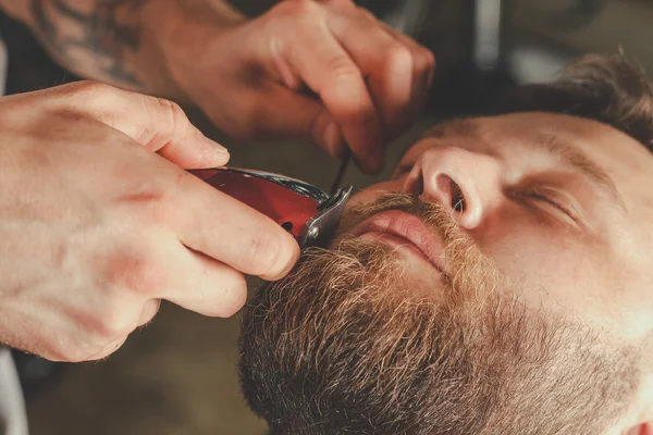 Bearded Man In Barbershop — Stock Photo, Image