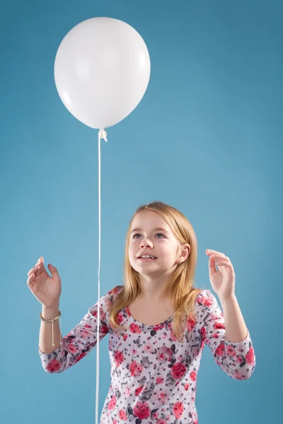 Little Girl With Ballon — Stock Photo, Image