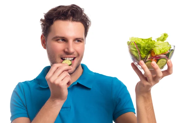 Uomo con insalata isolata su sfondo bianco — Foto Stock