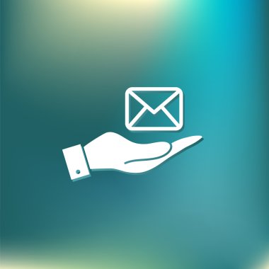 bir posta zarf tutan el