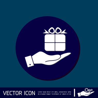 bir tatil hediye kutusu tutan el