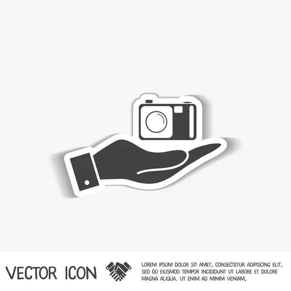Mão com câmera fotográfica — Vetor de Stock