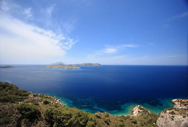 View of Tsambou beach with azure sea water island Greece — Stock Photo, Image