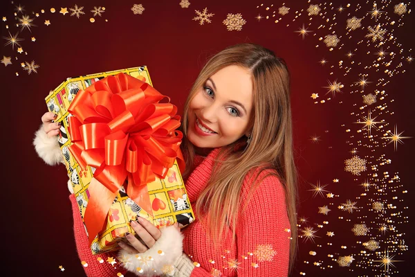 Retrato de hermosa chica sexy celebrando la fiesta de Navidad —  Fotos de Stock