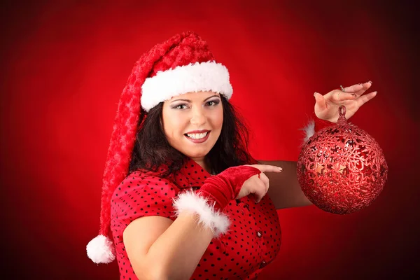 Retrato de navidad de hermosa mujer joven de tamaño grande — Foto de Stock