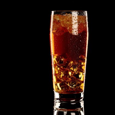 long Island taze kokteyl siyah izole