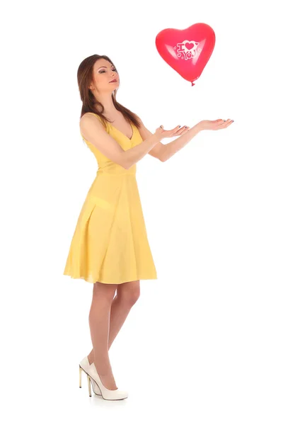 情人节礼物丽质的姑娘用她手中的气球 — 图库照片