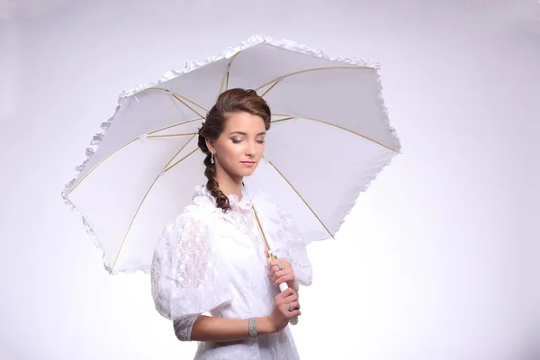 Portrait of young woman with umbrella retro wedding — ストック写真