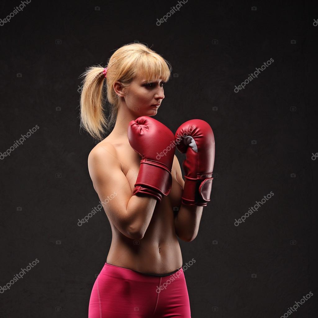 cubby-topless-in-boxing-gloves-better-sex-video-s