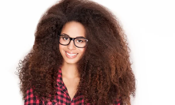 Retrato de una joven afroamericana . — Foto de Stock