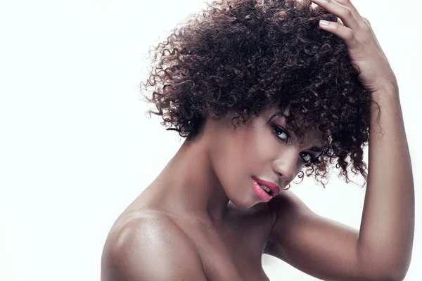 Retrato de niña con afro . — Foto de Stock