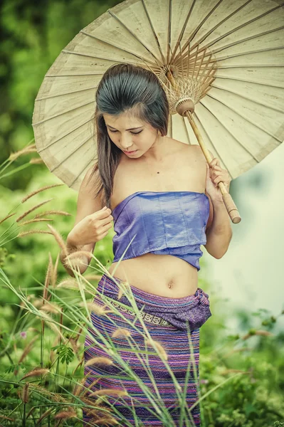 Antik Tayland kadın içinde geleneksel kostüm, Tayland — Stok fotoğraf