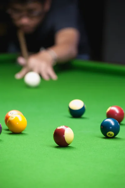 Snooker player placing the cue ball for a shot — Stock Photo, Image