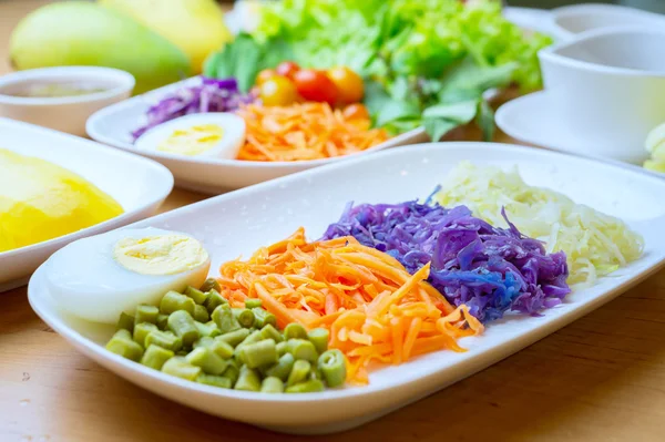Vegetables salad, food for health — Stock Photo, Image