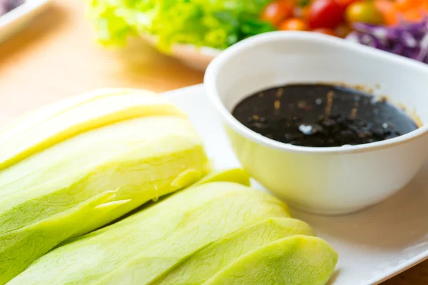 Salade de légumes, nourriture pour la santé — Photo