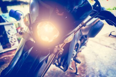 Motosiklet far, siyah motosiklet yakın çekim