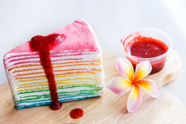 Rainbow crape cake. — Stock Photo, Image