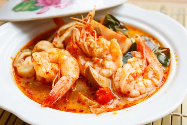 Tom Yum Goong, fűszeres garnélarák leves. — Stock Fotó