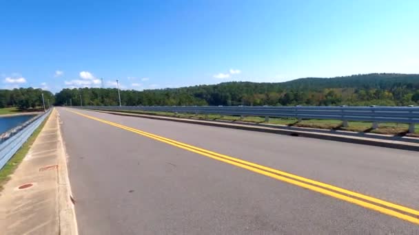 Άποψη Του Φράγματος Strom Thurmond Και Γέφυρα Χωρίς Κίνηση — Αρχείο Βίντεο