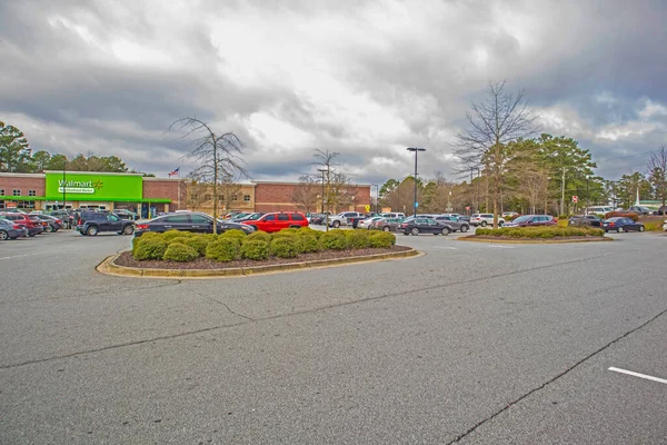 Snellville Usa Vista Del Parcheggio Walmart Pieno Auto Durante Pandemia — Foto Stock