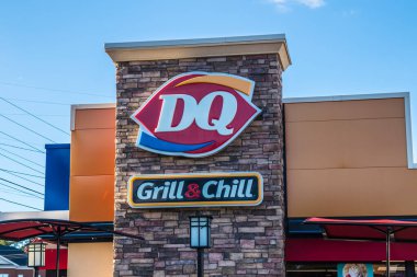 Augusta, Ga / USA - 120: Dairy Queen bina tabelasını kapatın