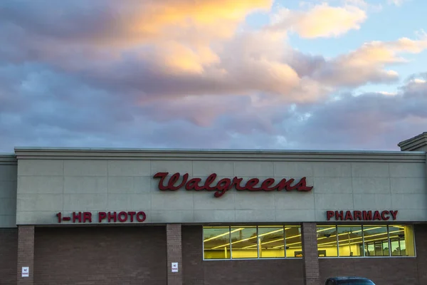 Augusta Usa Walgreens Pharmacy Building Sign — Foto de Stock