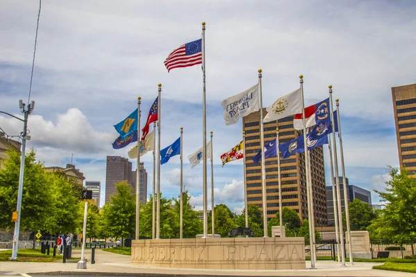 Atlanta Usa Downtown Atlanta Liberty Plaza Flags — Stock Photo, Image