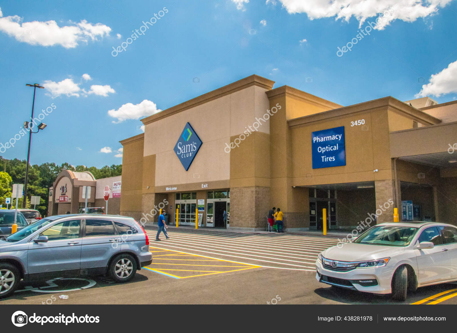 Sams club Stock Photos, Royalty Free Sams club Images | Depositphotos