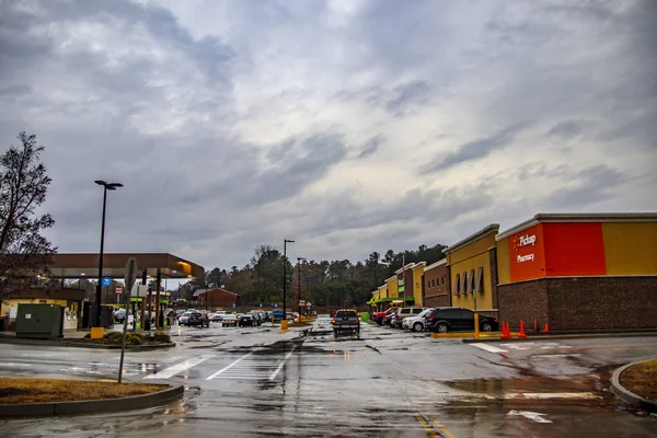Augusta Usa Walmart Neighborhood Grocery Store Rain Gas Station — Stock Photo, Image