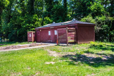Augusta, Ga USA - 07 04 20: Lock and Baram parktaki tuvaletler