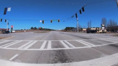 Augusta, Ga USA - 03 08: 21: K ve Zaxby kavşağındaki trafiğin zamanlaması
