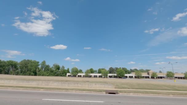 Augusta Usa Street Pan Empty Retail Strip Mall Cones Empty — 图库视频影像