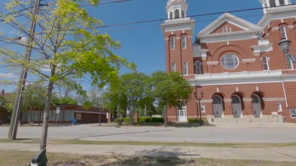 Augusta Usa Pan Ein Modernes Bürogebäude Aus Backstein — Stockvideo